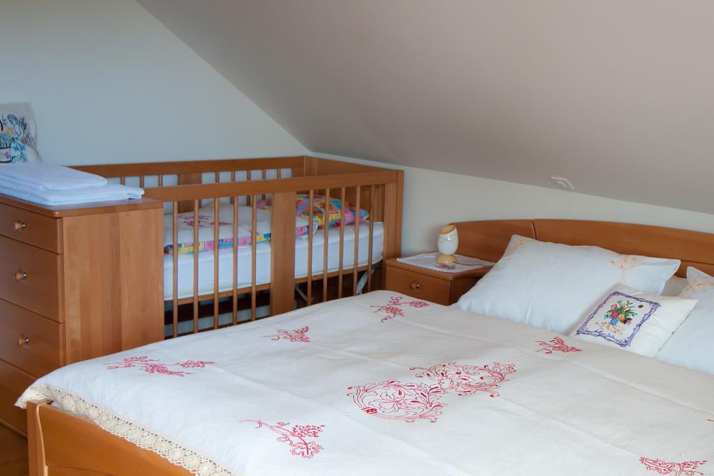 Tourist Farm Ob Izviru Krupe Villa Semic Room photo