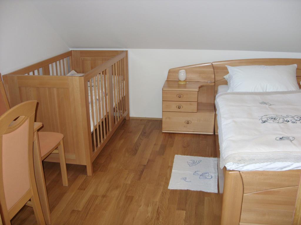 Tourist Farm Ob Izviru Krupe Villa Semic Room photo